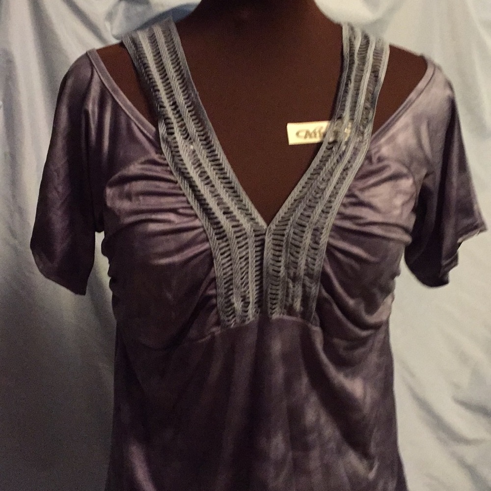 Cold shoulder top